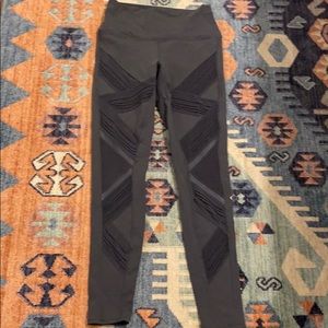 Charcoal alo leggings